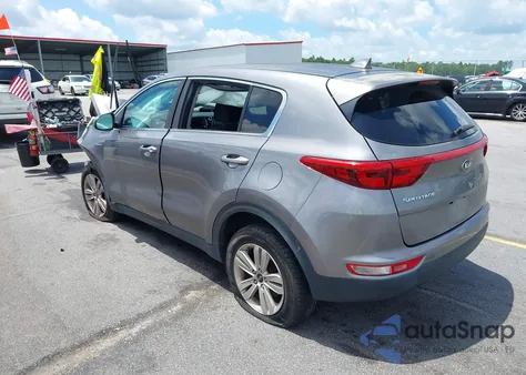 2018 Kia Sportage Lx z USA, uszkodzony, nr VIN KNDPMCAC4J7453334